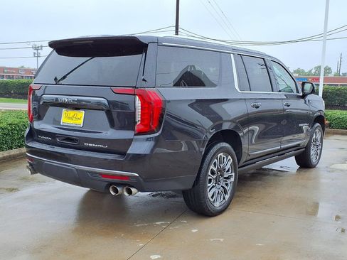 Used 2023 GMC Yukon XL Denali Ultimate AWD/4WD image 2