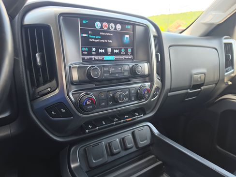 Used 2017 Chevrolet Silverado 1500 LT w/ All Star Edition AWD/4WD image 23