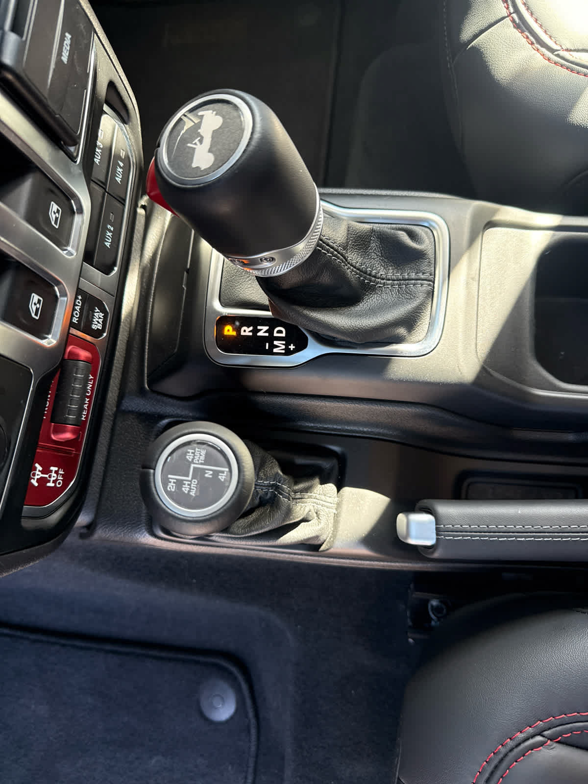 Used 2026 Jeep Wrangler Rubicon AWD/4WD image 23