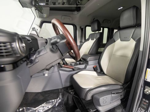 Used 2024 INEOS Grenadier AWD/4WD image 27