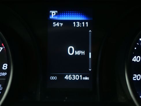 Used 2023 Toyota Camry SE image 24