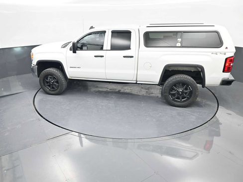 Used 2015 GMC Sierra 2500 4x4 Double Cab w/ Snow Plow Prep Package image 29