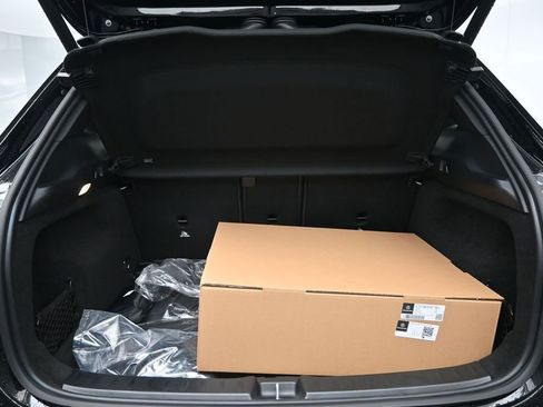 New 2026 Mercedes-Benz GLA 250 4MATIC image 21