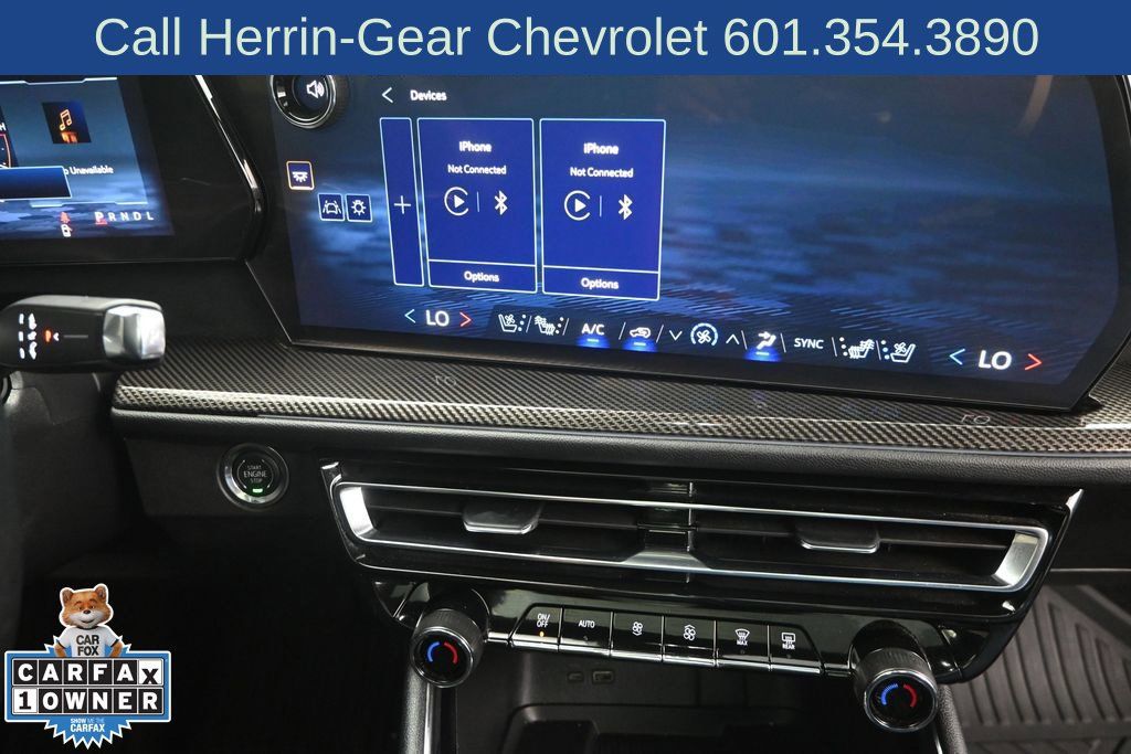 Used 2026 Chevrolet Traverse High Country FWD image 28