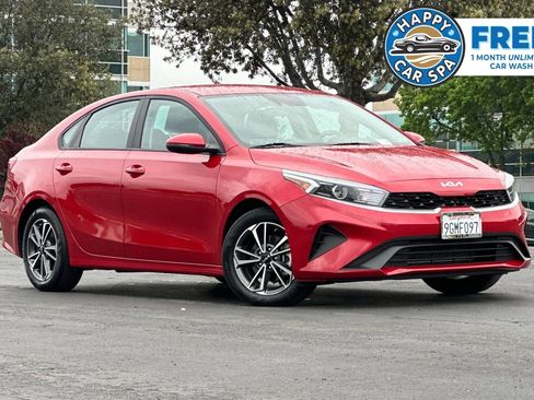 Certified 2023 Kia Forte LXS w/ LXS Technology Package FWD image 1