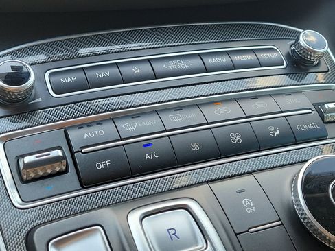 Used 2021 Hyundai Santa Fe SEL w/ Convenience + Premium Package FWD image 27