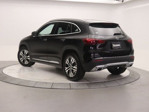 Certified 2025 Mercedes-Benz GLA 250 image 2