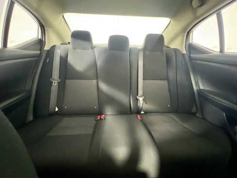 Used 2024 Nissan Sentra SV FWD image 32