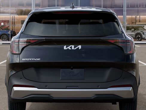 New 2026 Kia Sportage LX image 13