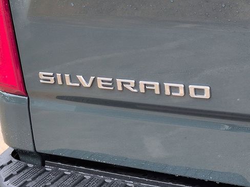 Certified 2026 Chevrolet Silverado 1500 High Country w/ Technology Package image 6