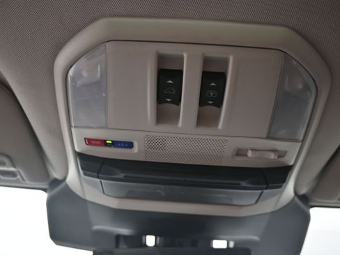 Used 2023 Subaru Ascent Touring image 11