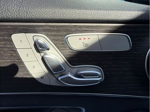 Used 2019 Mercedes-Benz C 300 Sedan w/ Premium Package image 9