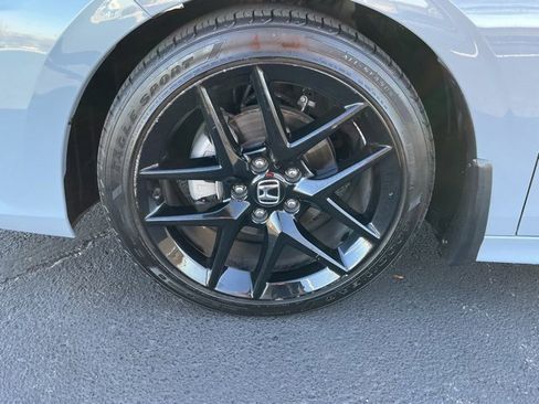 Used 2024 Honda Civic Sport image 11