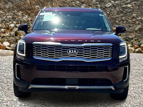 Used 2020 Kia Telluride S image 3