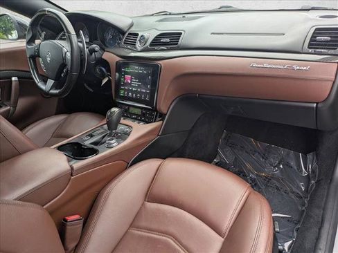 Used 2019 Maserati GranTurismo Sport RWD image 21