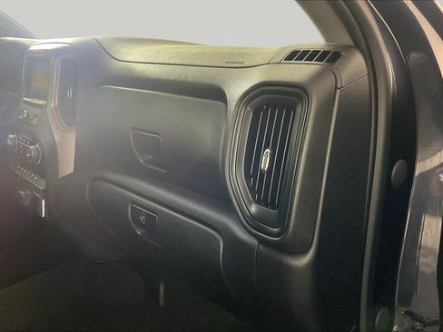 Certified 2022 Chevrolet Silverado 1500 Custom RWD image 17