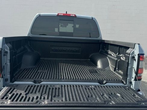 New 2026 Nissan Frontier SV w/ Tow Package image 10