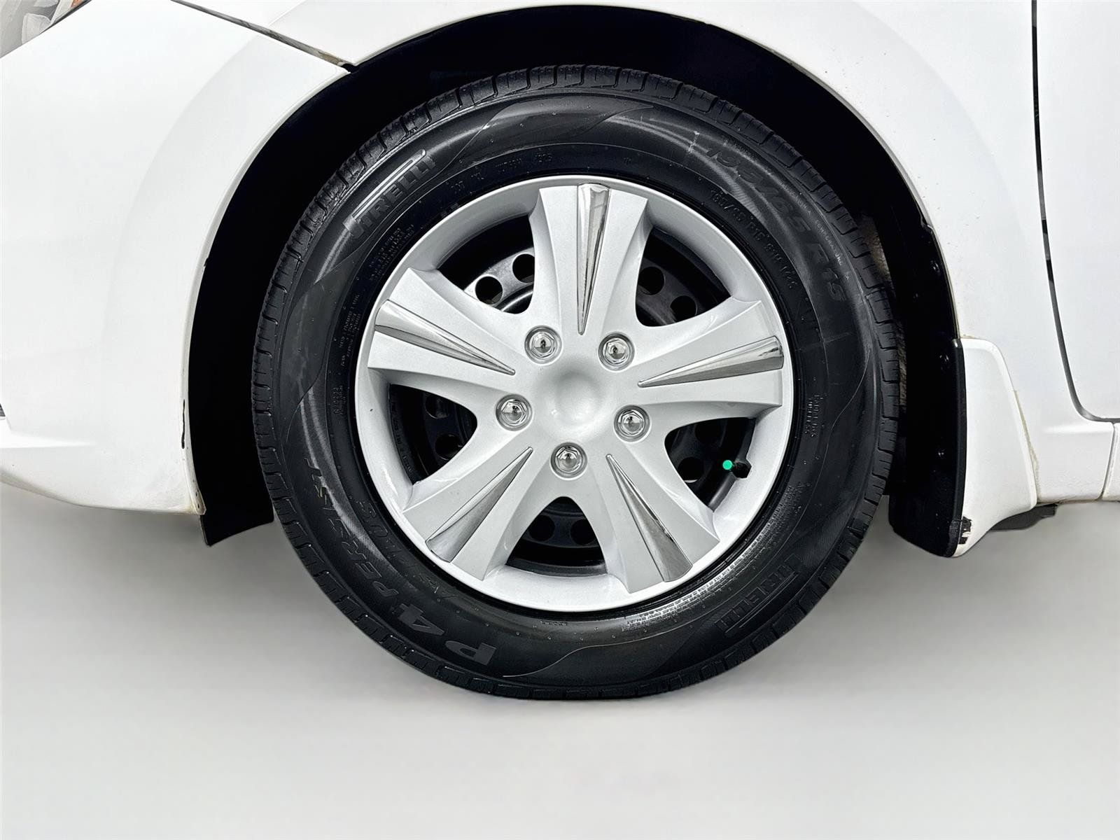 Used 2020 Nissan Versa S FWD image 36