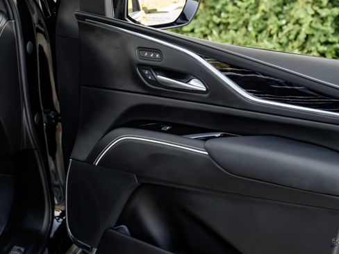 Used 2023 Cadillac Escalade V image 86
