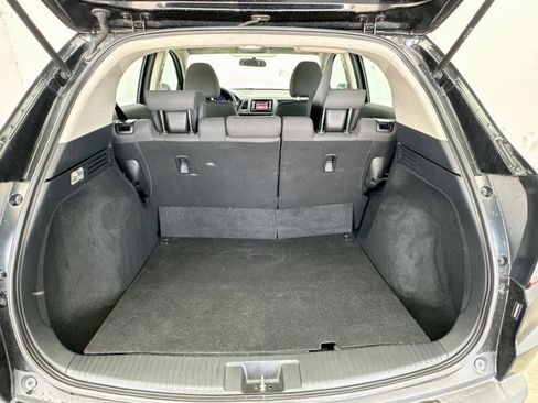Used 2019 Honda HR-V LX image 16
