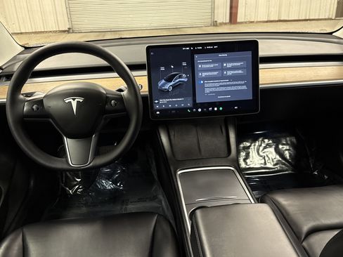 Used 2023 Tesla Model 3 Long Range image 16