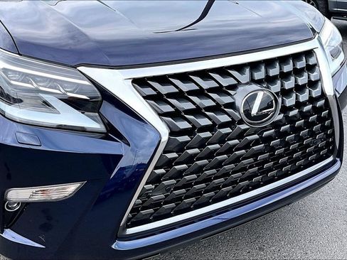 Used 2020 Lexus GX 460 Premium w/ Premium Package AWD/4WD image 34