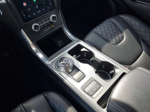 Certified 2024 Ford Edge Titanium AWD/4WD image 33