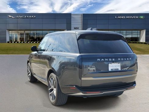 Certified 2024 Land Rover Range Rover SE AWD/4WD image 2