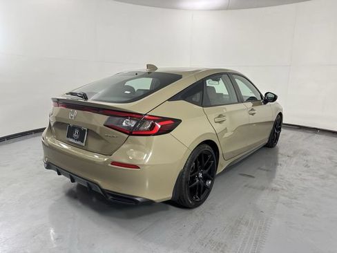 Used 2025 Honda Civic Sport image 36