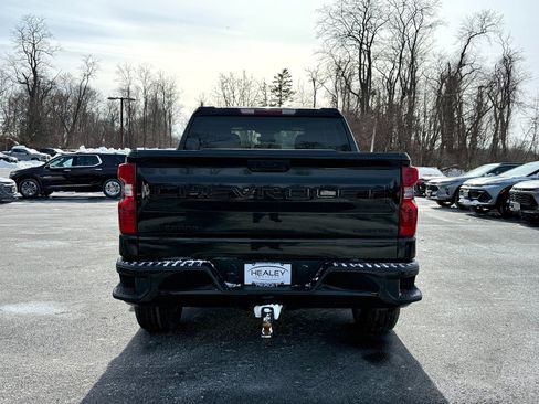 Certified 2022 Chevrolet Silverado 1500 Custom image 5