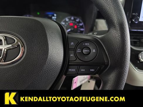 Certified 2025 Toyota Corolla LE FWD image 13