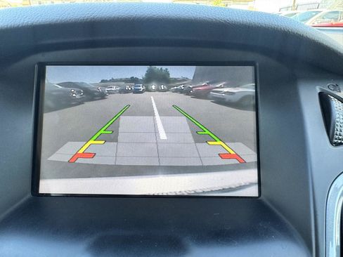 Used 2014 Ford Focus Titanium FWD image 46