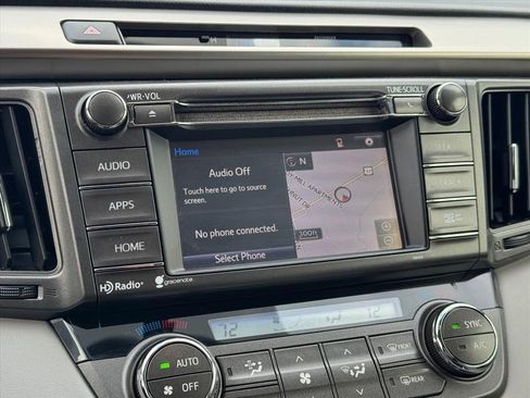 Used 2015 Toyota RAV4 XLE image 24