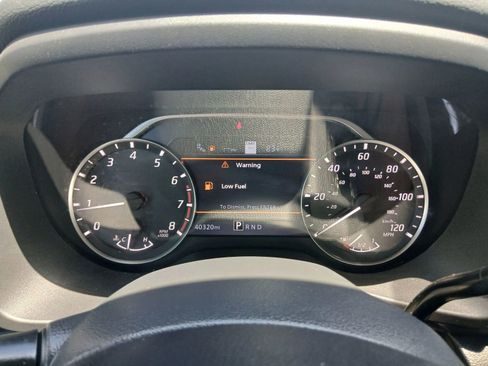 Used 2022 Nissan Titan SV w/ SV Convenience Package image 56