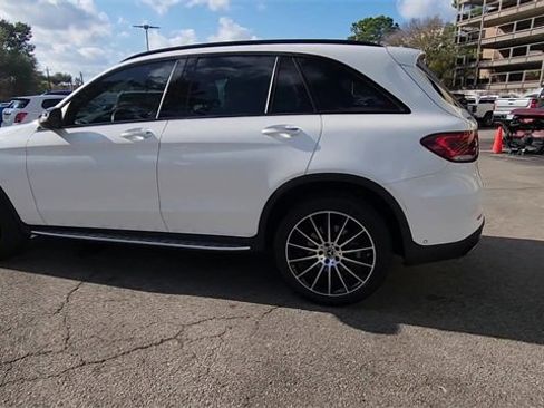 Used 2022 Mercedes-Benz GLC 300 image 6