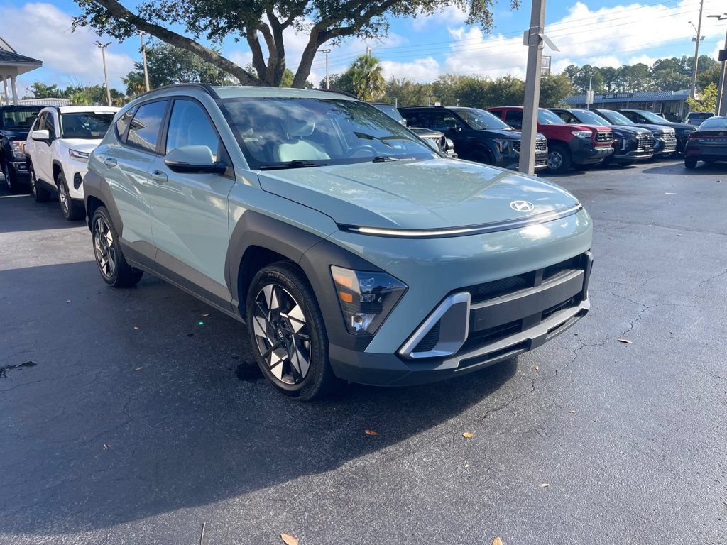 Used 2025 Hyundai Kona SEL FWD image 8