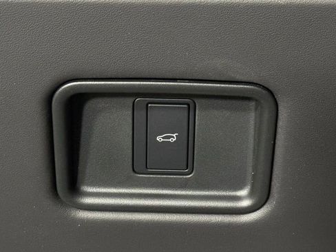 New 2025 Land Rover Range Rover Autobiography image 40