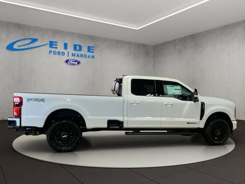 New 2026 Ford F350 Lariat w/ Black Appearance Package image 7