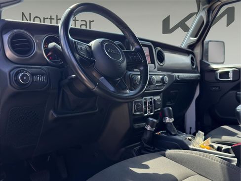 Used 2021 Jeep Wrangler Unlimited Sport AWD/4WD image 8