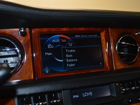 Used 2009 Rolls-Royce Phantom Drophead Coupe RWD image 27