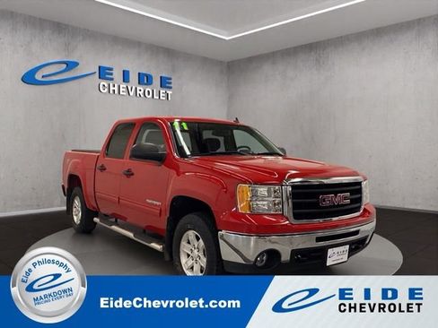 Used 2011 GMC Sierra 1500 SLE w/ Power Tech Package AWD/4WD image 1