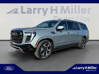 Used 2025 GMC Yukon XL AT4