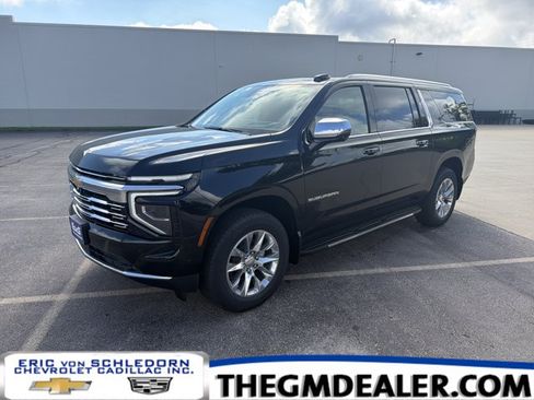 New 2026 Chevrolet Suburban Premier AWD/4WD image 1