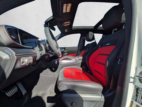 New 2026 Mercedes-Benz GLE 53 AMG 4MATIC image 3