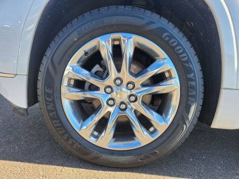 Used 2020 Chevrolet Traverse High Country image 35