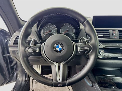 Used 2017 BMW M2 image 12
