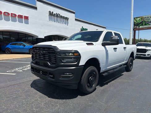 New 2026 RAM 2500 Tradesman AWD/4WD image 4