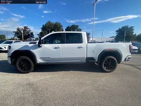 New 2026 GMC Sierra 2500 AT4 w/ AT4 Premium Plus Package AWD/4WD image 2
