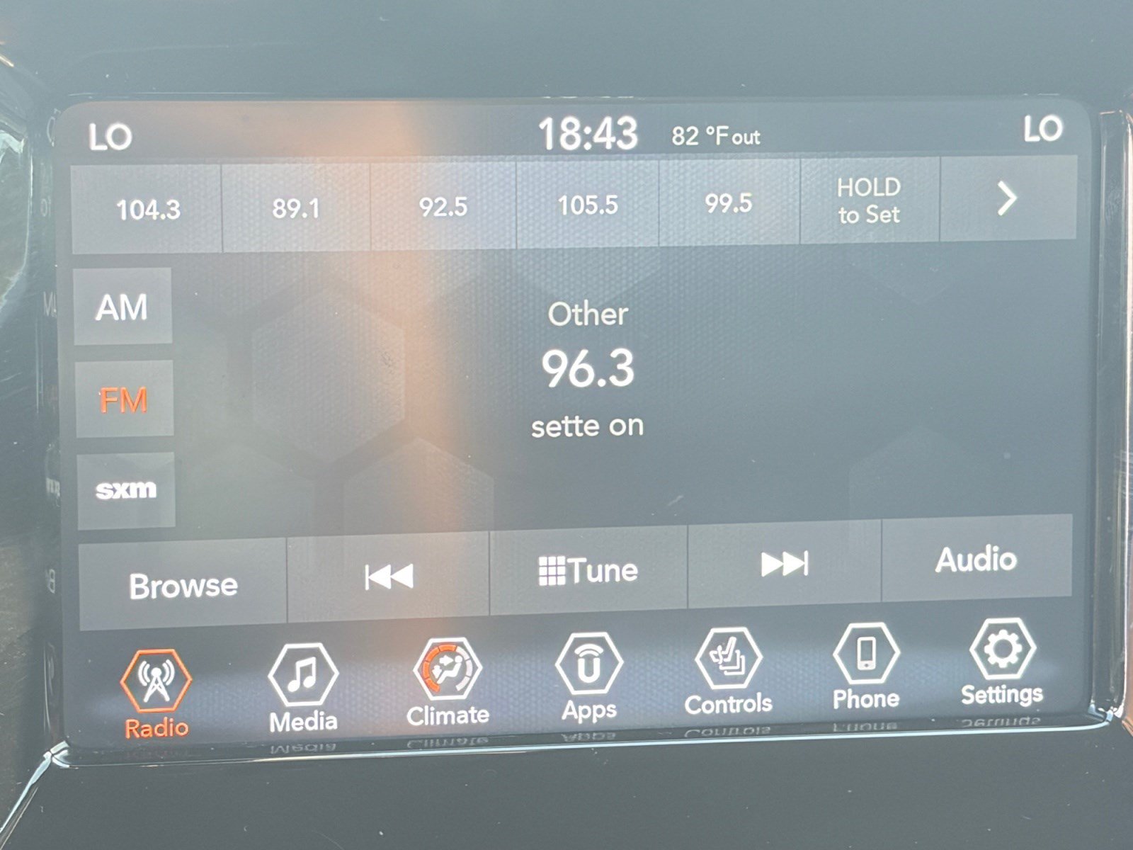 Used 2021 Jeep Compass Latitude AWD/4WD image 21