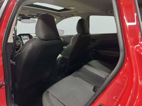 Used 2024 Subaru Crosstrek 2.0i Premium AWD/4WD image 46